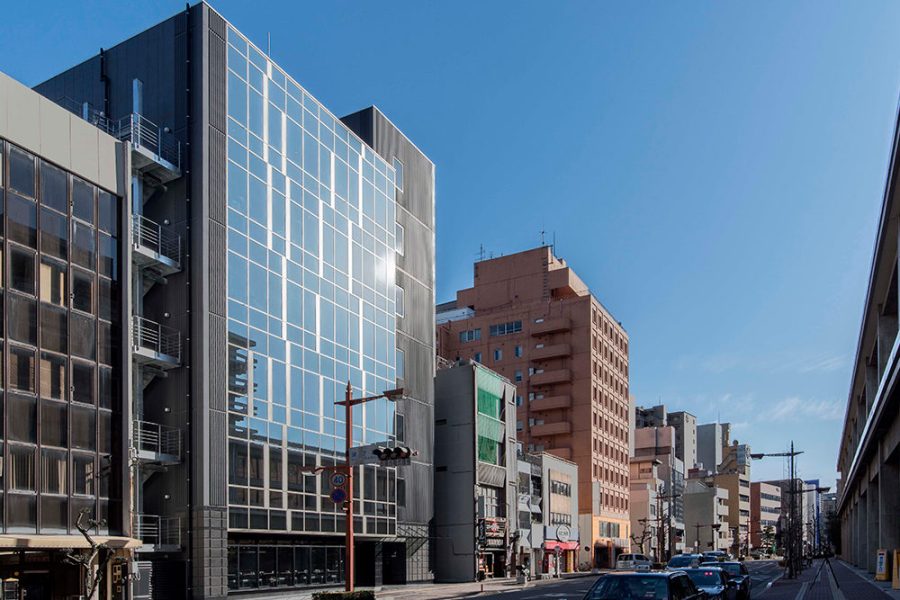 37.外観（全景）